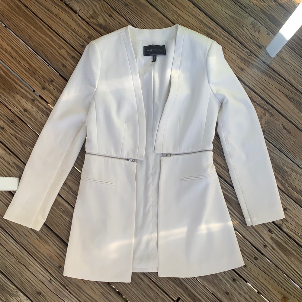 BCBG MaxAzria Zip Blazer